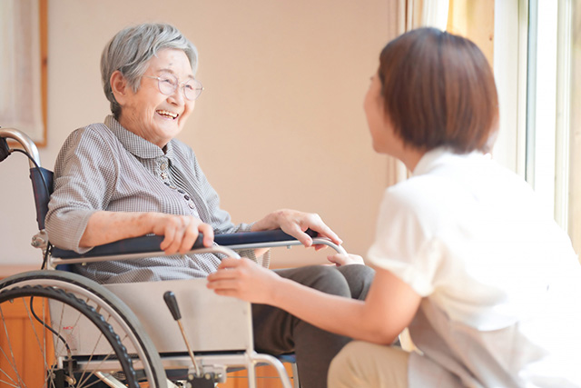 高齢社会を支えるお仕事